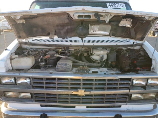 Photo 12 from auction – 1994 CHEVROLET G20 with VIN 1GBEG25K8RF187901