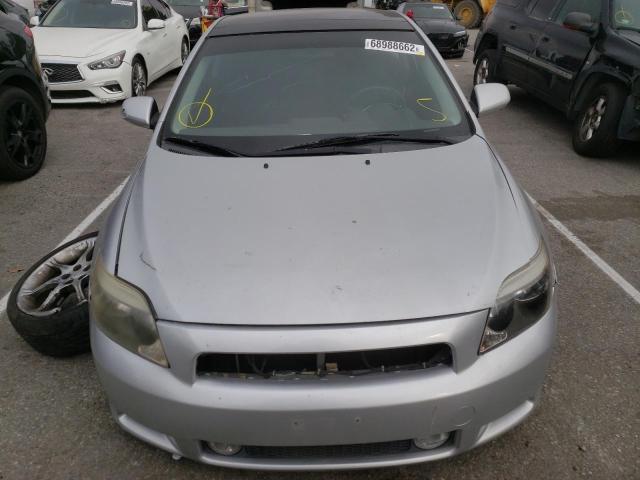Photo 5 from auction – 2005 TOYOTA SCION TC with VIN JTKDE167850029498