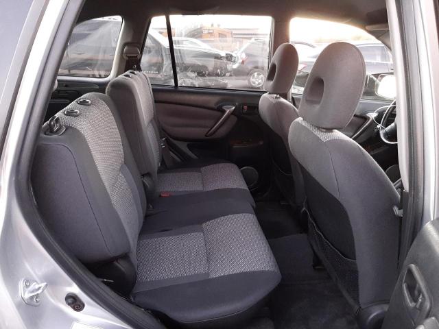 Photo 10 from auction – 2004 TOYOTA RAV4 with VIN JTEHD20V646012411