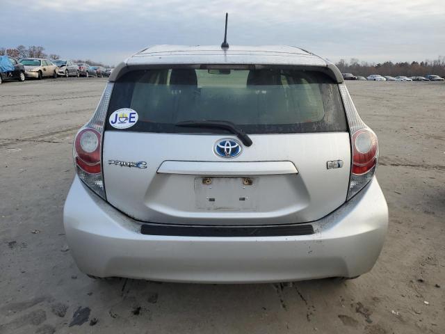 Photo 6 from auction – 2014 TOYOTA PRIUS C with VIN JTDKDTB35E1083657