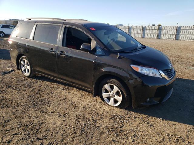 Photo 4 from auction – 2011 TOYOTA SIENNA LE with VIN 5TDKK3DC2BS103266