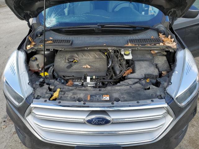 Photo 12 from auction – 2017 FORD ESCAPE SE with VIN 1FMCU9GD0HUD17176