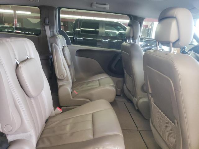 Photo 11 from auction – 2012 CHRYSLER TOWN & COU with VIN 2C4RC1BG7CR412795