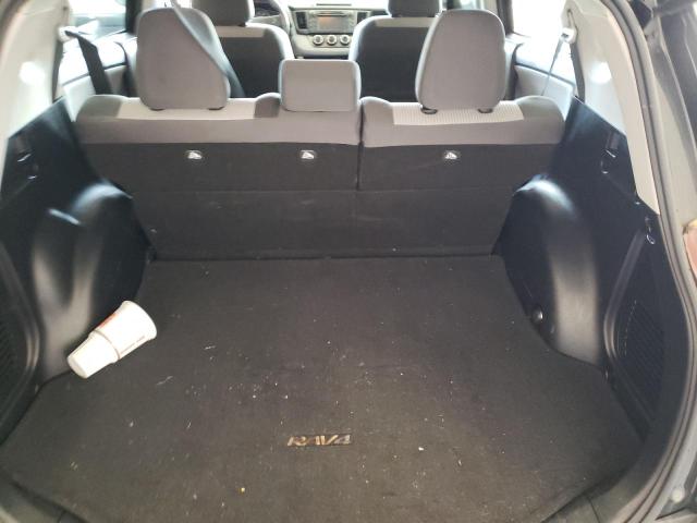 Photo 10 from auction – 2015 TOYOTA RAV4 LE with VIN 2T3BFREV3FW256735