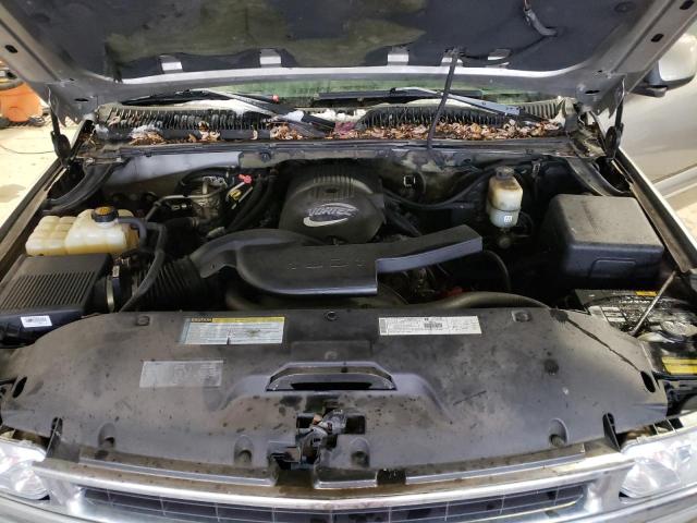 Photo 12 from auction – 2001 CHEVROLET SUBURBAN K with VIN 3GNFK16T91G233522