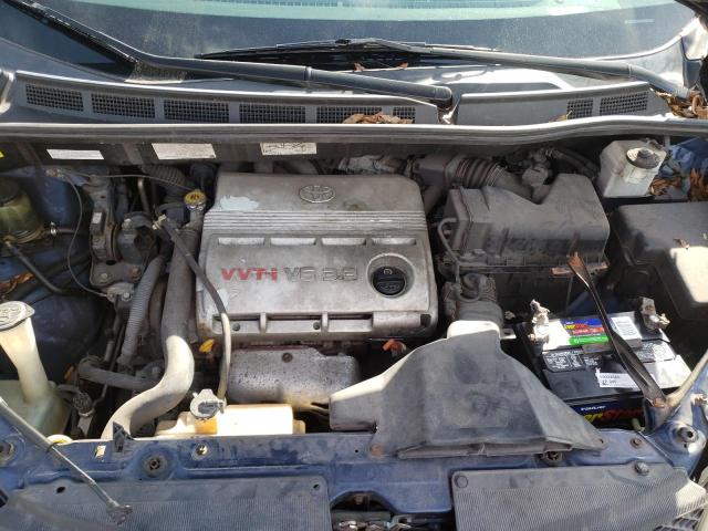 Photo 12 from auction – 2004 TOYOTA SIENNA XLE with VIN 5TDBA22C84S023344