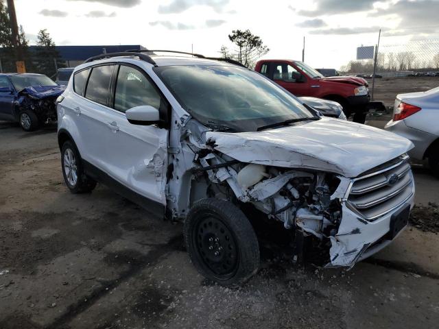Photo 4 from auction – 2017 FORD ESCAPE SE with VIN 1FMCU9GD0HUB07578