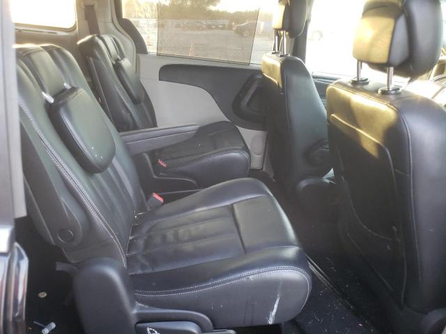 Photo 11 from auction – 2012 CHRYSLER TOWN & COU with VIN 2C4RC1CG9CR192963