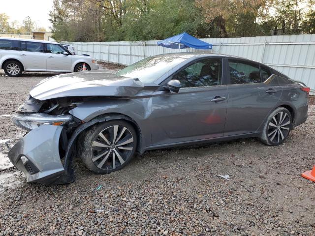 NISSAN ALTIMA SR 2019 with VIN 1N4BL4CV7KC185427 - Photo from auction