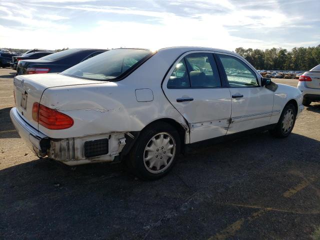 Photo 3 from auction – 1998 MERCEDES-BENZ E 320 with VIN WDBJF65FXWA644416
