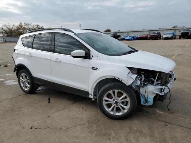 Photo 4 from auction – 2018 FORD ESCAPE SE with VIN 1FMCU0GD8JUC11706