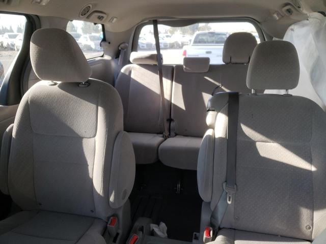 Photo 10 from auction – 2017 TOYOTA SIENNA LE with VIN 5TDKZ3DC2HS821789