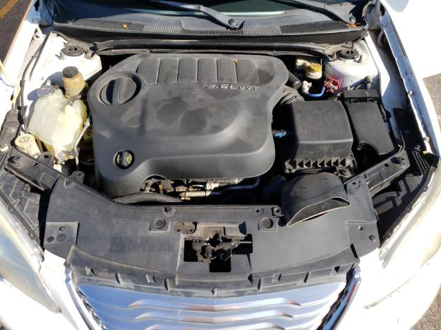 Photo 11 from auction – 2011 CHRYSLER 200 LX with VIN 1C3BC4FG2BN547437