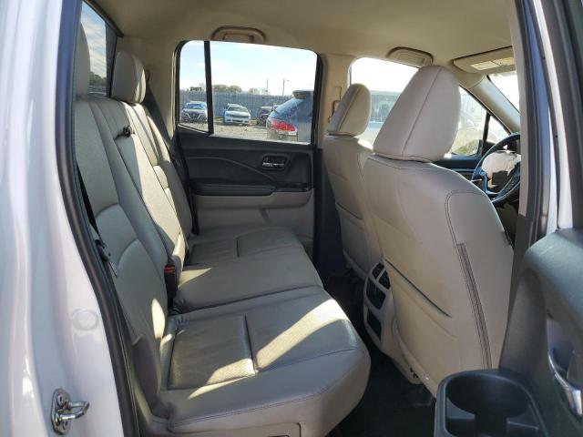 Photo 10 from auction – 2017 HONDA RIDGELINE with VIN 5FPYK2F66HB009097