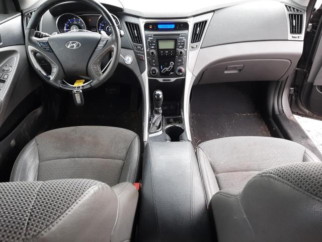Photo 8 from auction – 2011 HYUNDAI SONATA SE with VIN 5NPEC4AC1BH134583