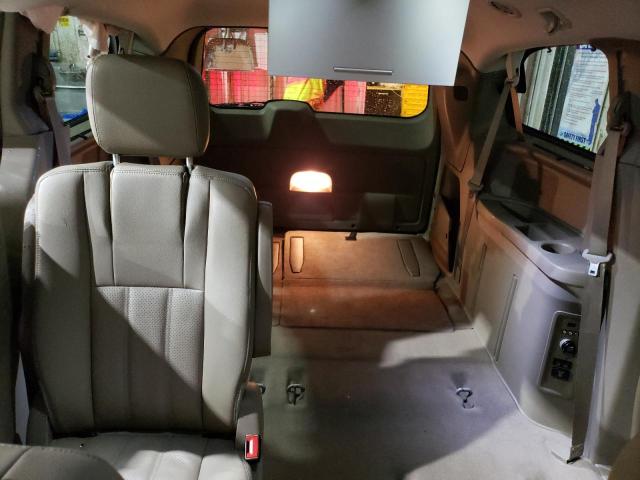 Photo 10 from auction – 2015 CHRYSLER TOWN & COU with VIN 2C4RC1CG5FR528368