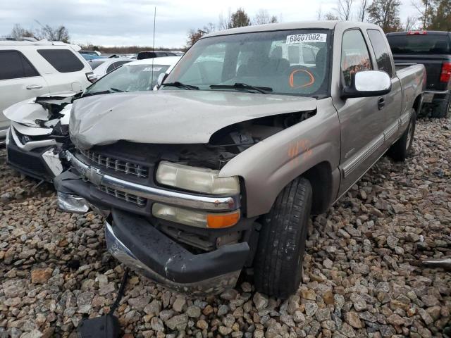 CHEVROLET SILVERADO 2002 with VIN 2GCEC19V521234806 - Photo from auction
