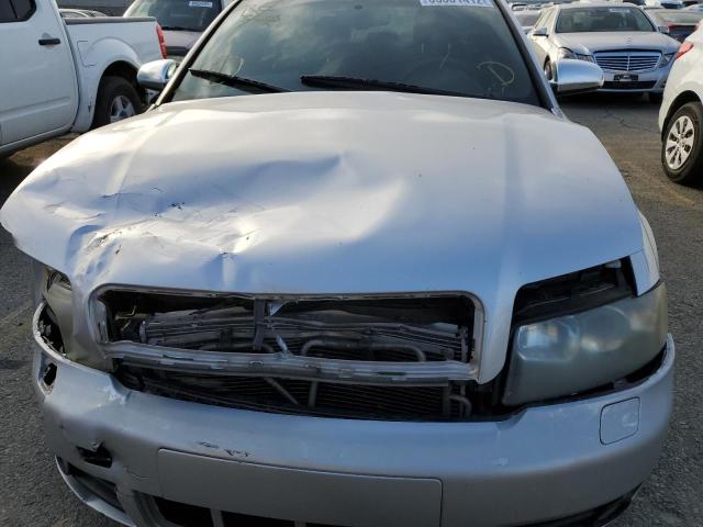 Photo 9 from auction – 2004 AUDI S4 with VIN WAUPL68E74A130363
