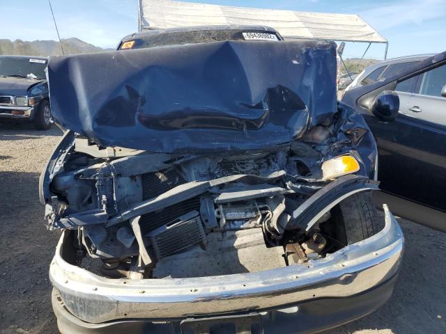 Photo 5 from auction – 2000 FORD F150 with VIN 1FTRX07W7YKA50312
