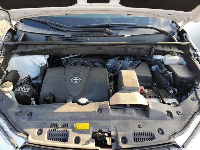 Photo 11 from auction – 2019 TOYOTA HIGHLANDER with VIN 5TDJZRFH1KS565479