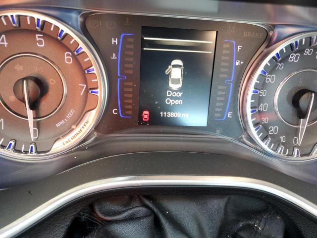 Photo 9 from auction – 2015 CHRYSLER 200 LIMITE with VIN 1C3CCCAB0FN747538