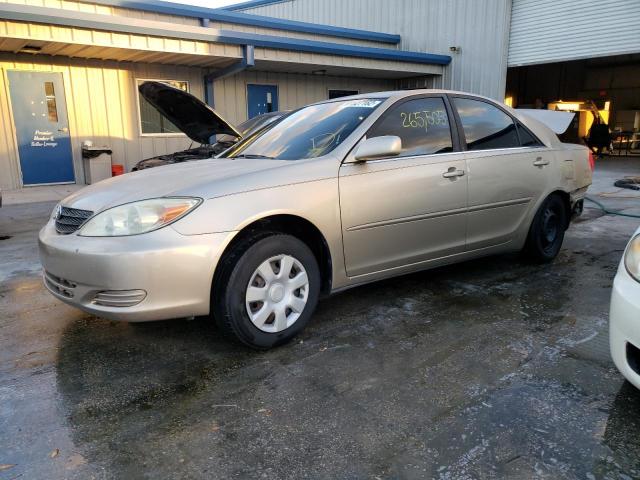 TOYOTA CAMRY LE 2003 with VIN JTDBE32K130228121 - Photo from auction
