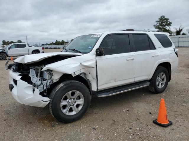 TOYOTA 4RUNNER SR 2019 with VIN JTEBU5JR6K5671827 - Photo from auction