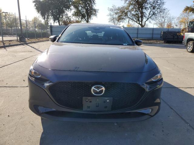Photo 5 from auction – 2022 MAZDA 3 with VIN JM1BPAJL7N1501701