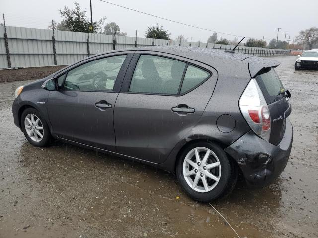 Photo 2 from auction – 2014 TOYOTA PRIUS C with VIN JTDKDTB39E1061208
