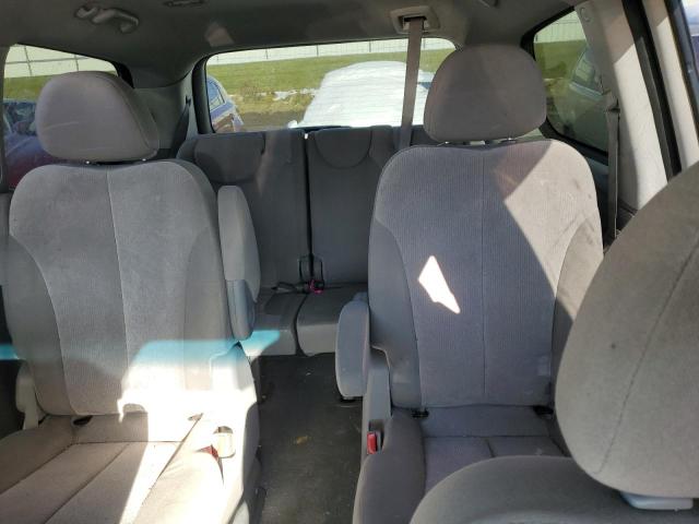 Photo 10 from auction – 2014 KIA SEDONA LX with VIN KNDMG4C70E6565107