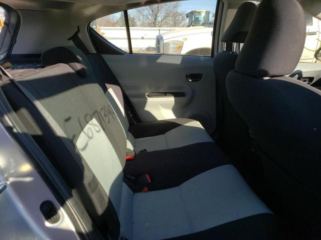 Photo 11 from auction – 2014 TOYOTA PRIUS C with VIN JTDKDTB36E1069007
