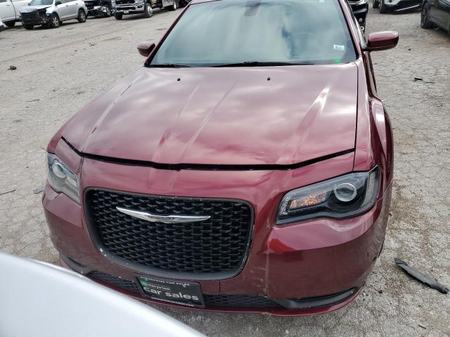 Photo 5 from auction – 2019 CHRYSLER 300 S with VIN 2C3CCABG5KH637974