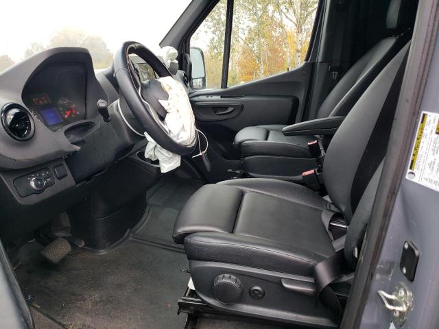 Photo 7 from auction – 2019 MERCEDES-BENZ SPRINTER 2 with VIN WD4FF1CD6KT010553