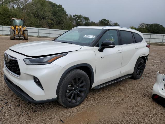 TOYOTA HIGHLANDER 2021 with VIN 5TDGZRAH4MS057530 - Photo from auction
