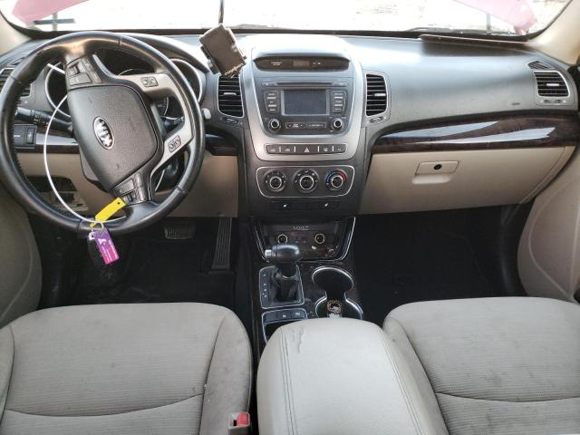 Photo 8 from auction – 2014 KIA SORENTO LX with VIN 5XYKT3A62EG474053