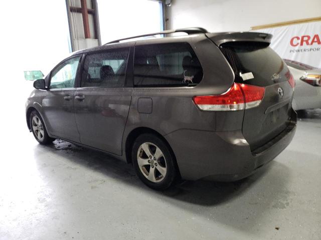 Photo 2 from auction – 2013 TOYOTA SIENNA LE with VIN 5TDKK3DC7DS368140