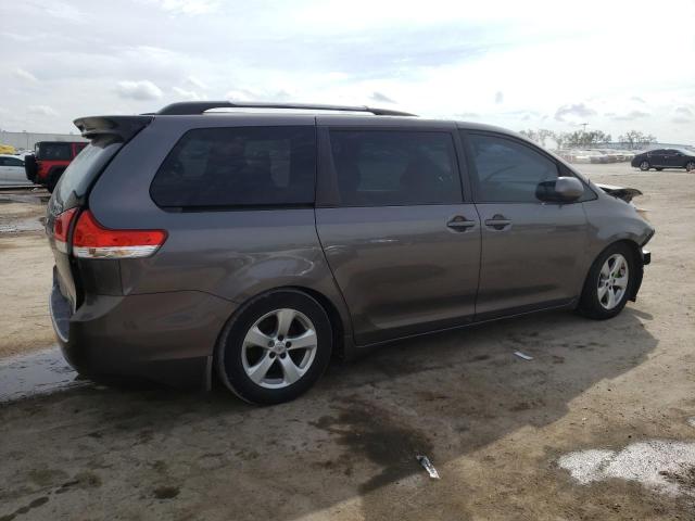 Photo 3 from auction – 2011 TOYOTA SIENNA LE with VIN 5TDKK3DC7BS040309