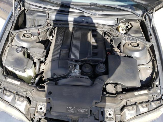 Photo 11 from auction – 2003 BMW 330 CI with VIN WBABN53473PH03385