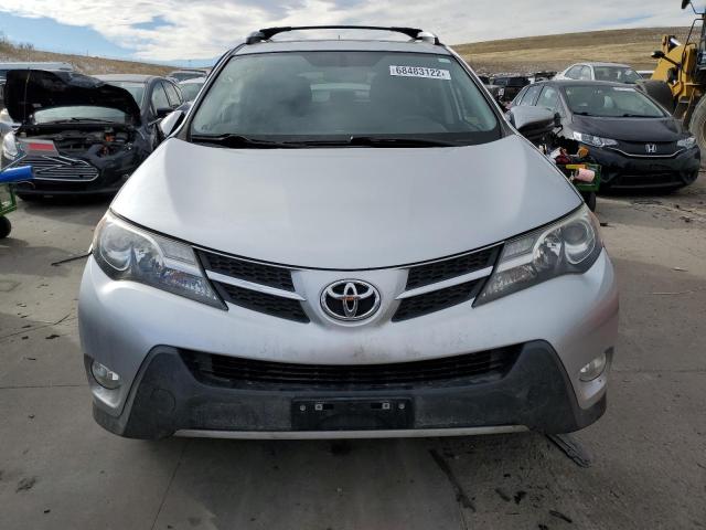 Photo 5 from auction – 2015 TOYOTA RAV4 XLE with VIN JTMRFREV6FD165003
