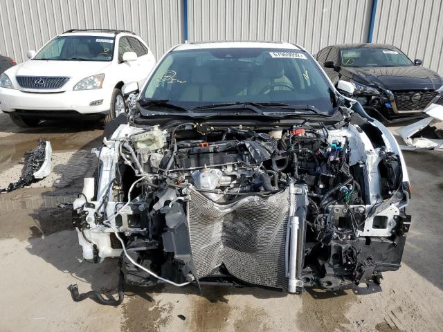 Photo 5 from auction – 2018 HONDA CIVIC EX with VIN 19XFC2F80JE017948