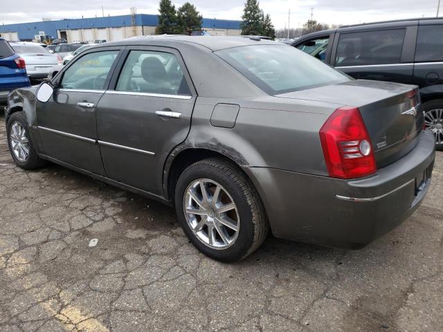 Photo 2 from auction – 2010 CHRYSLER 300 TOURIN with VIN 2C3CK5CV4AH211537