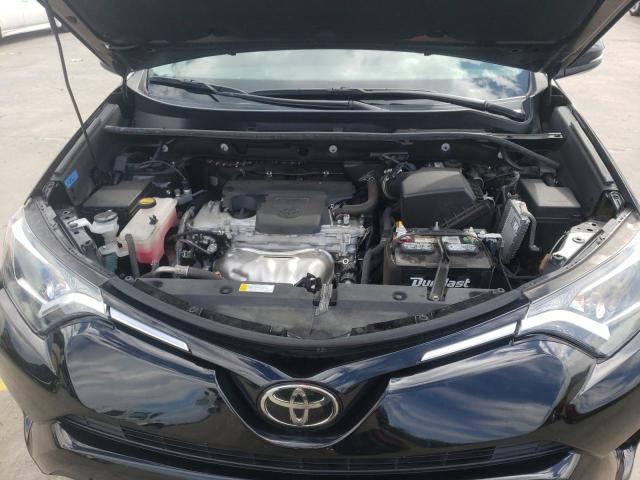 Photo 11 from auction – 2017 TOYOTA RAV4 XLE with VIN 2T3WFREV6HW353965