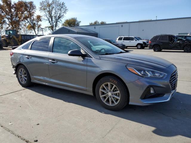 Photo 4 from auction – 2019 HYUNDAI SONATA SE with VIN 5NPE24AF3KH752467