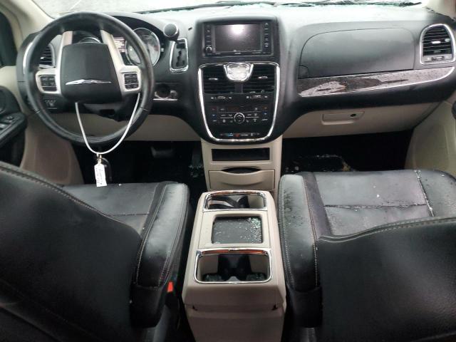 Photo 8 from auction – 2016 CHRYSLER TOWN & COU with VIN 2C4RC1BG0GR189022