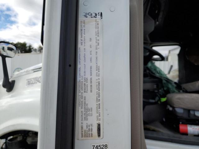 Photo 10 from auction – 2016 FREIGHTLINER CASCADIA 1 with VIN 3AKJGLD62GSGR1380