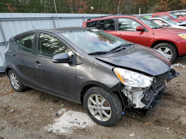 Photo 4 from auction – 2014 TOYOTA PRIUS C with VIN JTDKDTB31E1079105