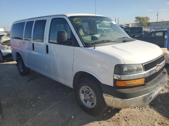 Photo 4 from auction – 2016 CHEVROLET EXPRESS G2 with VIN 1GAWGFFF7G1259828
