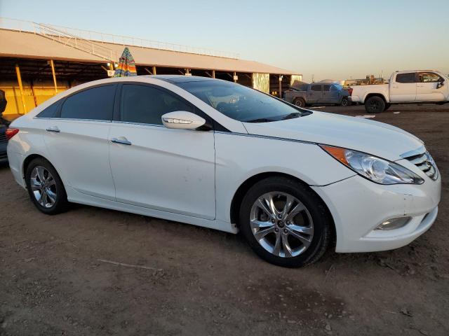 Photo 4 from auction – 2013 HYUNDAI SONATA SE with VIN 5NPEC4AC0DH529597