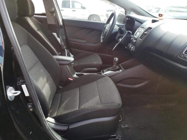 Photo 7 from auction – 2017 KIA FORTE LX with VIN 3KPFK4A72HE111756