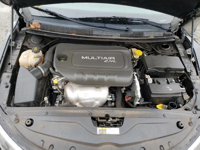 Photo 11 from auction – 2016 CHRYSLER 200 LIMITE with VIN 1C3CCCAB7GN182478
